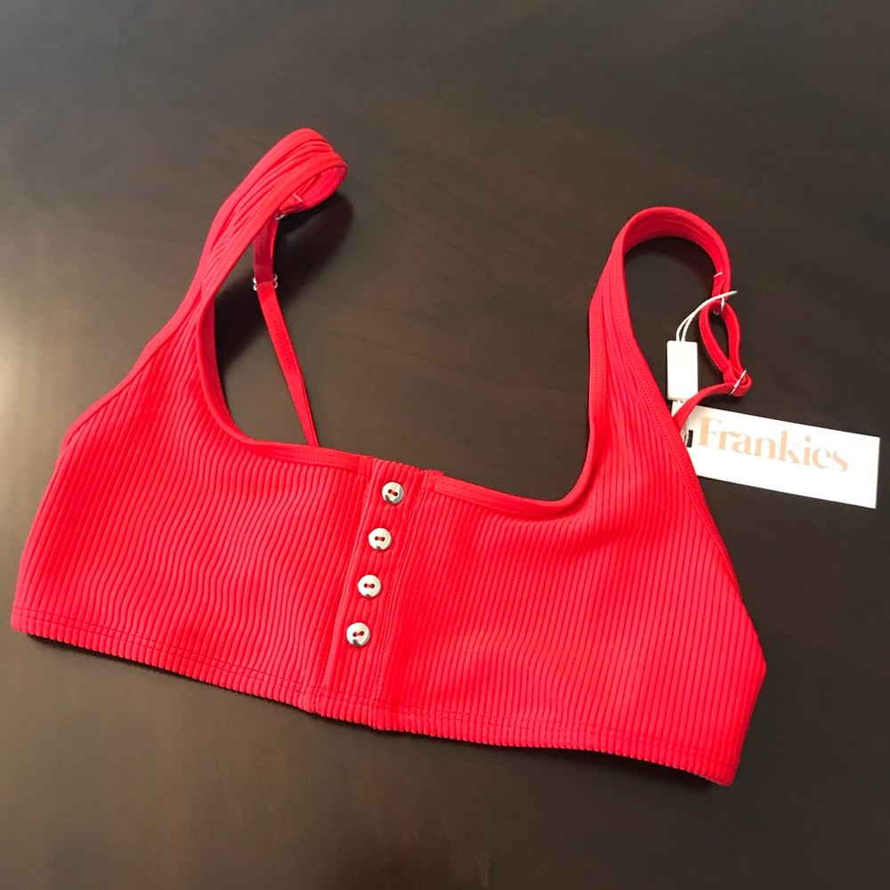 🍒SOLD🍒frankie’s bikinis Alana top - Picture 1 of 4